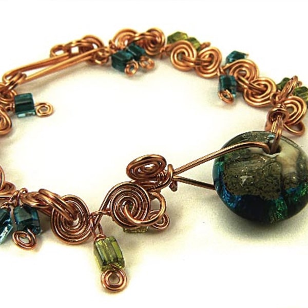 Beautiful Wire Wrapped Bangle Tutorial with a Single Focal / The Beading Gem